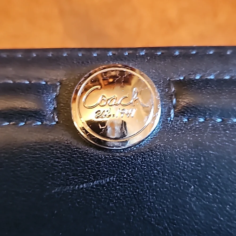 COACH | ZIP AROUND WALLET